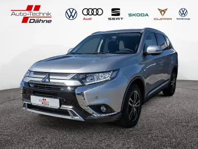 Brugt Mitsubishi Outlander Diamant Edition 150 HK (110 kW) 2019 Sølv SUV