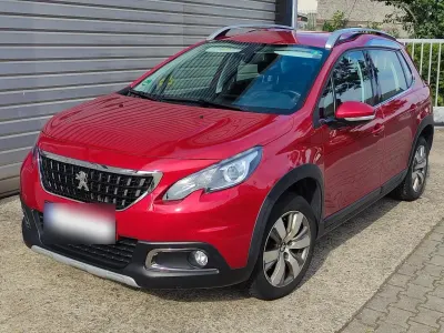 Gebraucht Peugeot 2008 110 PS (80 kW) 2017 Rot SUV