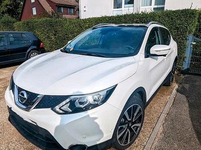 Gebraucht Nissan Qashqai Tekna 116 PS (85 kW) 2014 Weiß SUV