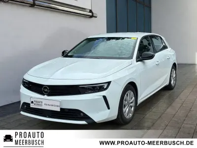 Gebraucht Opel Astra Enjoy 131 PS (96 kW) 2024 Weiß Kleinwagen