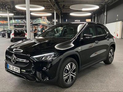 Usata Mercedes GLA250 Progressive 163 CV (119 kW) 2025 Nero SUV