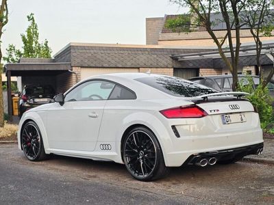 Audi TTS