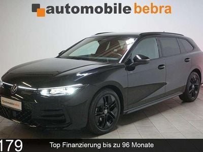 Gebraucht VW Passat R-line 150 PS (110 kW) 2024 Grenadillschwarz Kombi