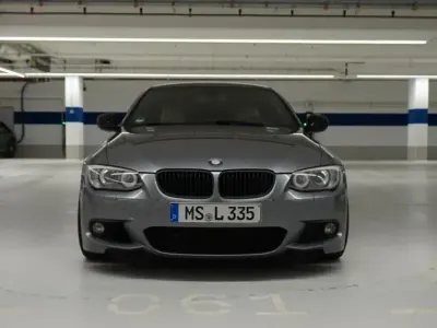 Gebraucht BMW 335 Performance 306 PS (225 kW) 2012 Grau Coupé