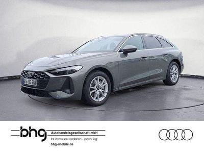 Chronosgrau metallic Gebraucht 2025 Audi A5 Sport Kombi | 47.990 € (Superpreis)