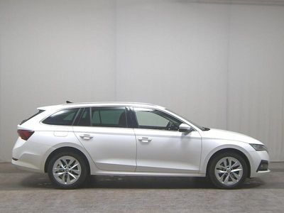 Gebraucht Skoda Octavia 150 PS (110 kW) 2020 Weiss Kombi