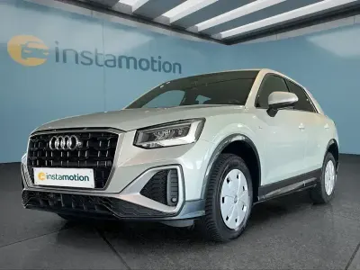 Używany Audi Q2 150 KM (110 kW) 2024 Srebrny SUV