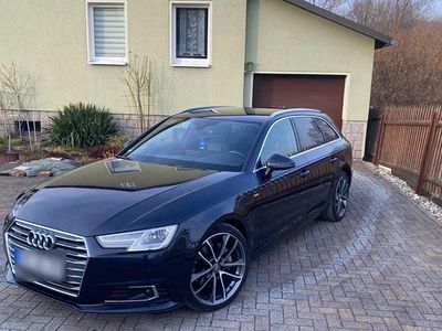 Gebraucht Audi A4 Sport 190 PS (139 kW) 2016 Blau Kombi