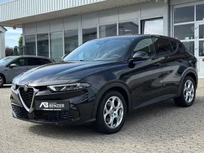 Gebraucht Alfa Romeo Tonale Super 131 PS (96 kW) 2023 Schwarz SUV
