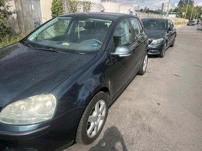 VW Golf V
