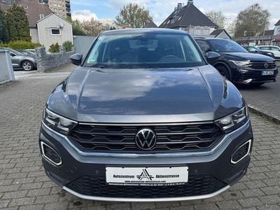 Second-hand VW T-Roc Style 116 CP (85 kW) 2021 Gri SUV
