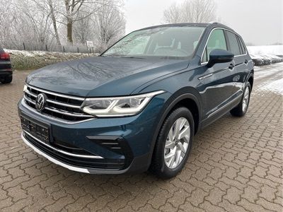 gebraucht VW Tiguan Elegance 4x4+AHK+PANORAMA+NAVI+LED-MAT...