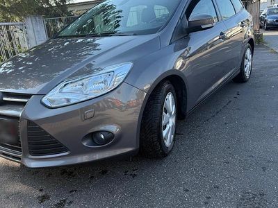 Używany Ford Focus 92 KM (67 kW) 2013 Brązowy Kombi