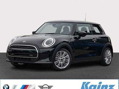 Gebraucht Mini Cooper 136 PS (100 kW) 2024 Midnight black metallic Kleinwagen
