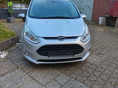 Silber Gebraucht 2014 Ford B-MAX Trend Van / Kleinbus | 3.999 € (Guter Preis)