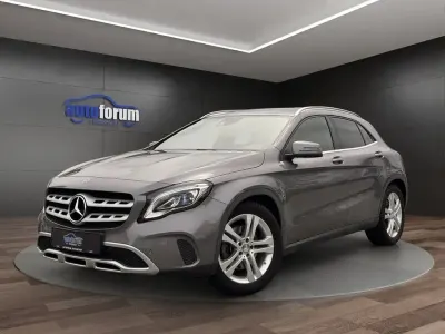 Gebraucht Mercedes GLA220 184 PS (135 kW) 2018 Grau SUV