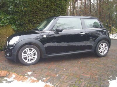 Gebraucht Mini ONE 75 PS (55 kW) 2010 Schwarz Kleinwagen