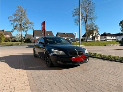 Usata BMW 520 163 CV (119 kW) 2007 Nero Berlina