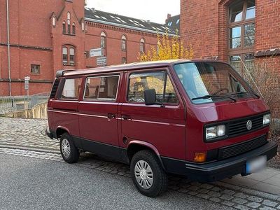 Second-hand VW T3 90 CP (66 kW) 1990 Roșu Van