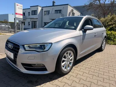 Gebraucht Audi A3 110 PS (80 kW) 2015 Silber Limousine