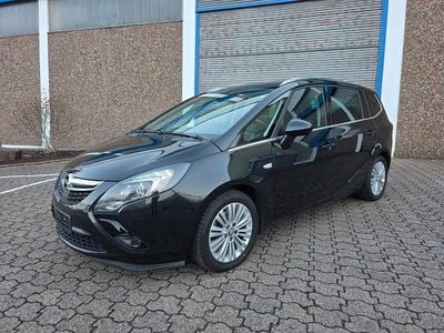 Gebraucht Opel Zafira Tourer Business Innovation 131 PS (96 kW) 2015 Van / Kleinbus