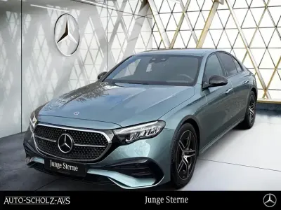 Używany Mercedes E220 AMG 197 KM (144 kW) 2025 Zielony Sedan/Limuzyna