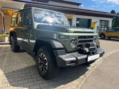 Gebraucht BAW 212 166 PS (122 kW) 2026 Grün SUV