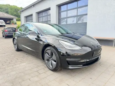 Gebraucht Tesla Model 3 350 kW (476 PS) 2019 Schwarz Limousine