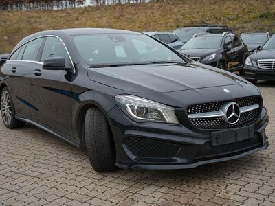 Gebraucht Mercedes CLA200 Shooting Brake AMG line 136 PS (100 kW) 2015 Schwarz Kombi