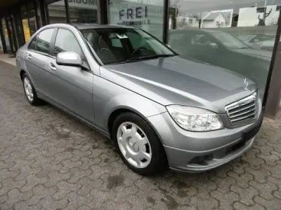Gebraucht Mercedes C180 Classic 156 PS (114 kW) 2007 Silber Limousine