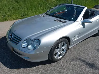 Second-hand Mercedes SL350 245 CP (180 kW) 2004 Andere farben