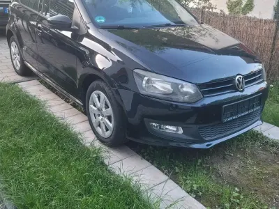 Gebraucht VW Polo 60 PS (44 kW) 2010 Schwarz Kleinwagen