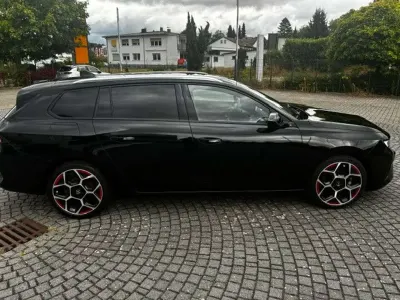 Gebraucht Opel Astra S 131 PS (96 kW) 2023 Schwarz Kleinwagen