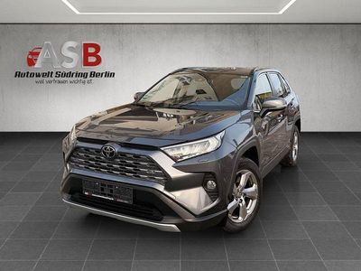 Gebraucht Toyota RAV4 Team 175 PS (128 kW) 2020 Grau SUV