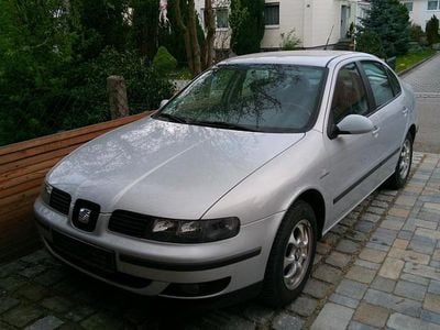 Second-hand Seat Toledo 125 CP (91 kW) 2000 Argintiu Berlinǎ