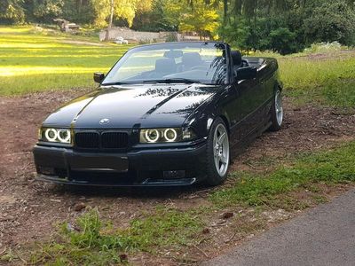 Schwarz Gebraucht 1995 BMW 328 Cabriolet M Sport Cabrio | 9.990 €