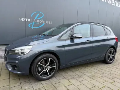 Gebraucht BMW 218 Active Tourer Performance 136 PS (100 kW) 2015 Grau Van / Kleinbus