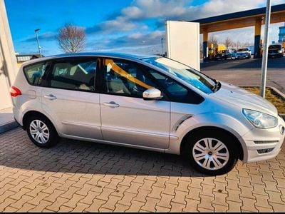Gebraucht Ford S-MAX Trend 140 PS (102 kW) 2013 Silber Van / Kleinbus