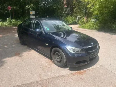 Gebraucht BMW 318 Advantage 143 PS (105 kW) 2008 Blau Limousine