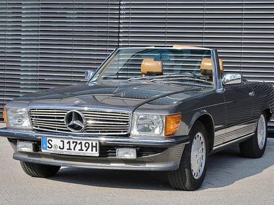 Gebraucht Mercedes 560 230 PS (169 kW) 1986 Grau Cabrio