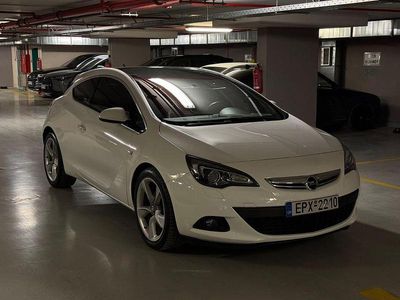 Usata Opel Astra GTC S 136 CV (100 kW) 2015 Bianco