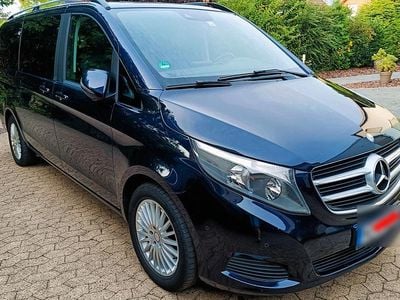 Gebraucht Mercedes V250 Edition 190 PS (139 kW) 2016 Blau Van / Kleinbus