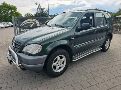 Brugt Mercedes ML320 218 HK (160 kW) 2001 Grøn SUV