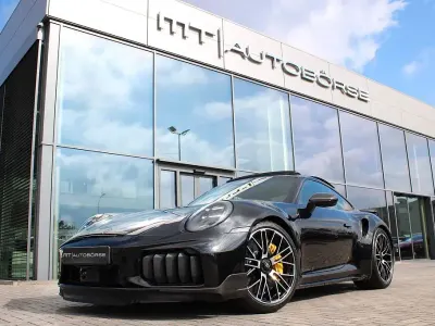Gebraucht Porsche 911 Turbo S Sport 640 PS (470 kW) 2026 Tiefschwarzmetallic Coupé