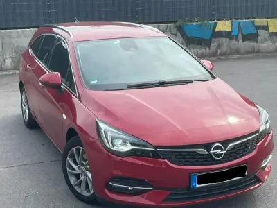 Gebraucht Opel Astra Elegance 145 PS (106 kW) 2020 Rot Kombi