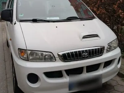 Gebraucht Hyundai H-1 140 PS (102 kW) 2006 Weiß Van / Kleinbus