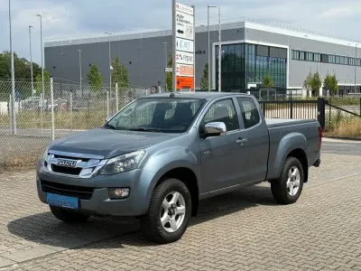 Gebraucht Isuzu D-Max 163 PS (119 kW) 2017 Grau Pickup