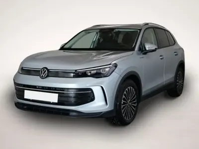 Neu VW Tiguan 150 PS (110 kW) 2025 Silber SUV