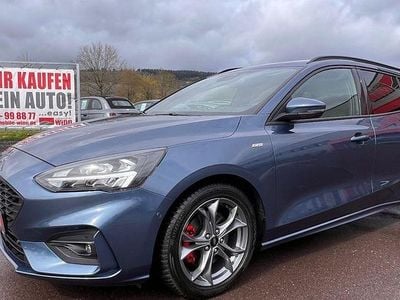Używany Ford Focus ST-Line X 150 KM (110 kW) 2020 Niebieski Sedan/Limuzyna