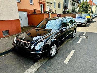 Mercedes E320